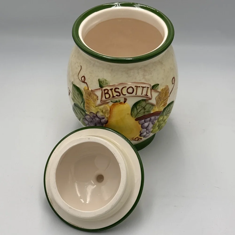 Nonnis Biscotti Cookie Jar Canister Vintage Apple Pear Grape Ceramic Lid 9in